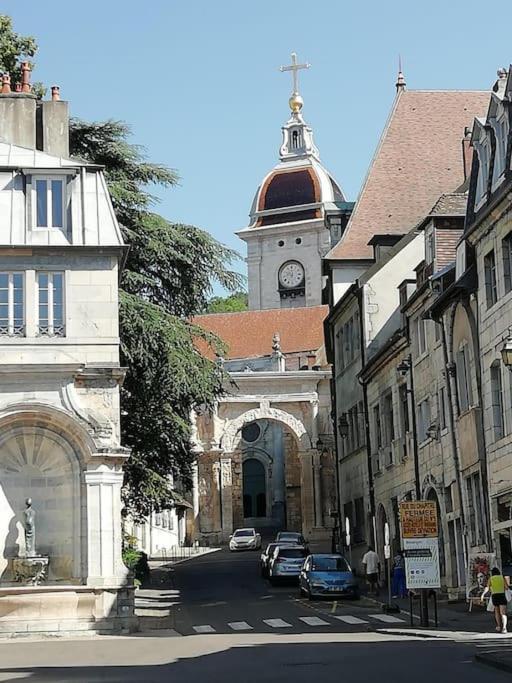 Charmant Cocon Centre Historique Besancon Exterior photo